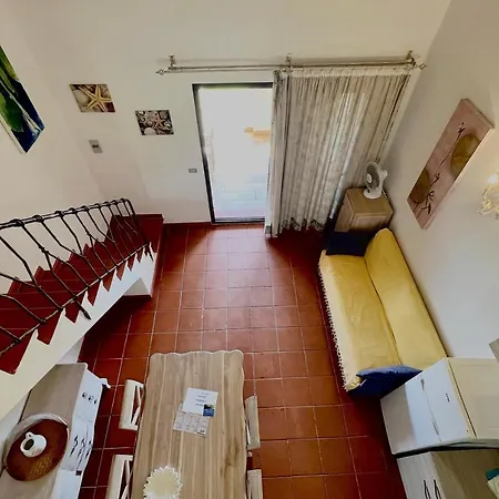 Iss Travel, 1 - 100 M From Cala D'ambra Διαμέρισμα *
