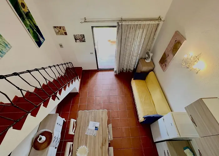 Iss Travel, 1 - 100 M From Cala D'ambra Daire *