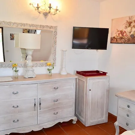 Apartment Iss Travel, San Teodoro 1 - 100 M From Cala D'ambra *