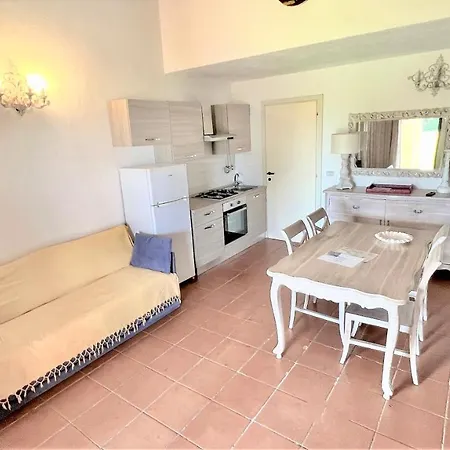 Iss Travel, 1 - 100 M From Cala D'ambra *