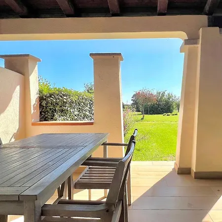 Iss Travel, 1 - 100 M From Cala D'ambra サン・テオドーロ