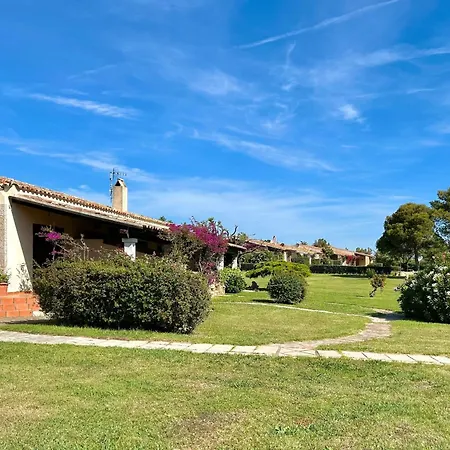 Apartment Iss Travel, San Teodoro 1 - 100 M From Cala D'ambra *