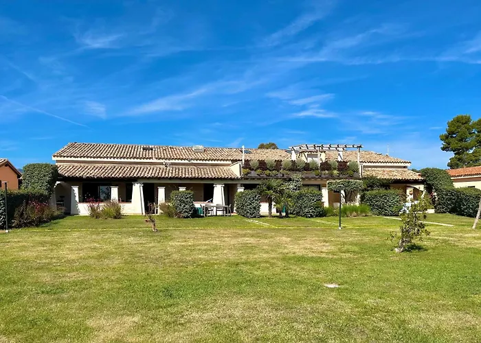Iss Travel, 1 - 100 M From Cala D'ambra Appartement *